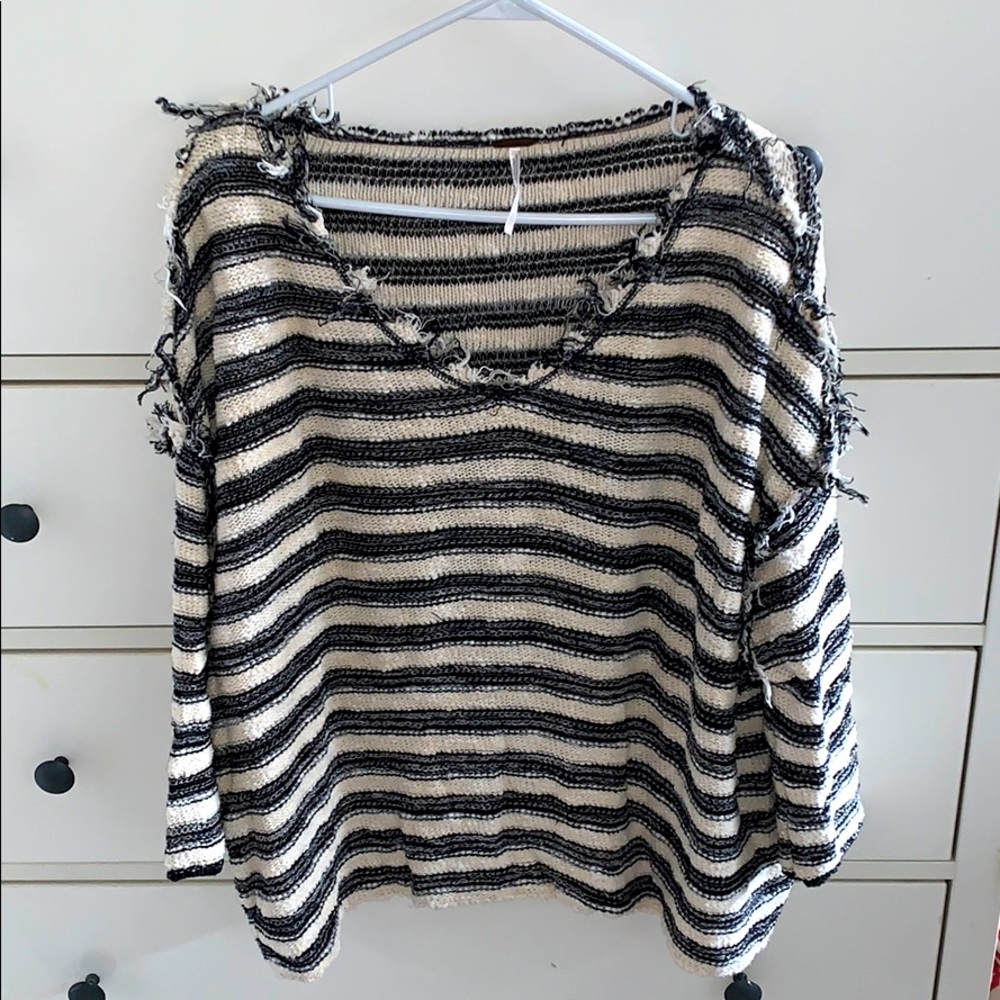 Free People 3/4 sleeve sweater